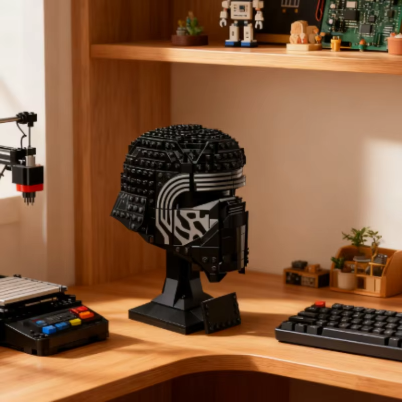 Capacete de Kylo Ren – Star Wars – 529 peças