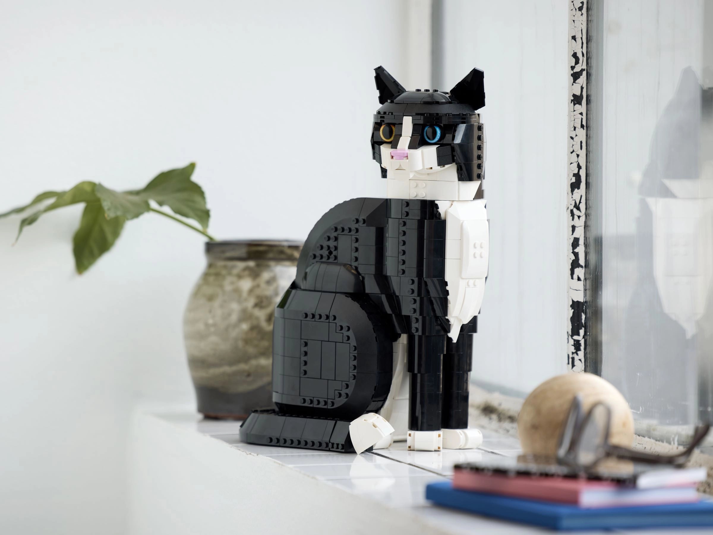 Gato Preto e Branco – 1710 peças