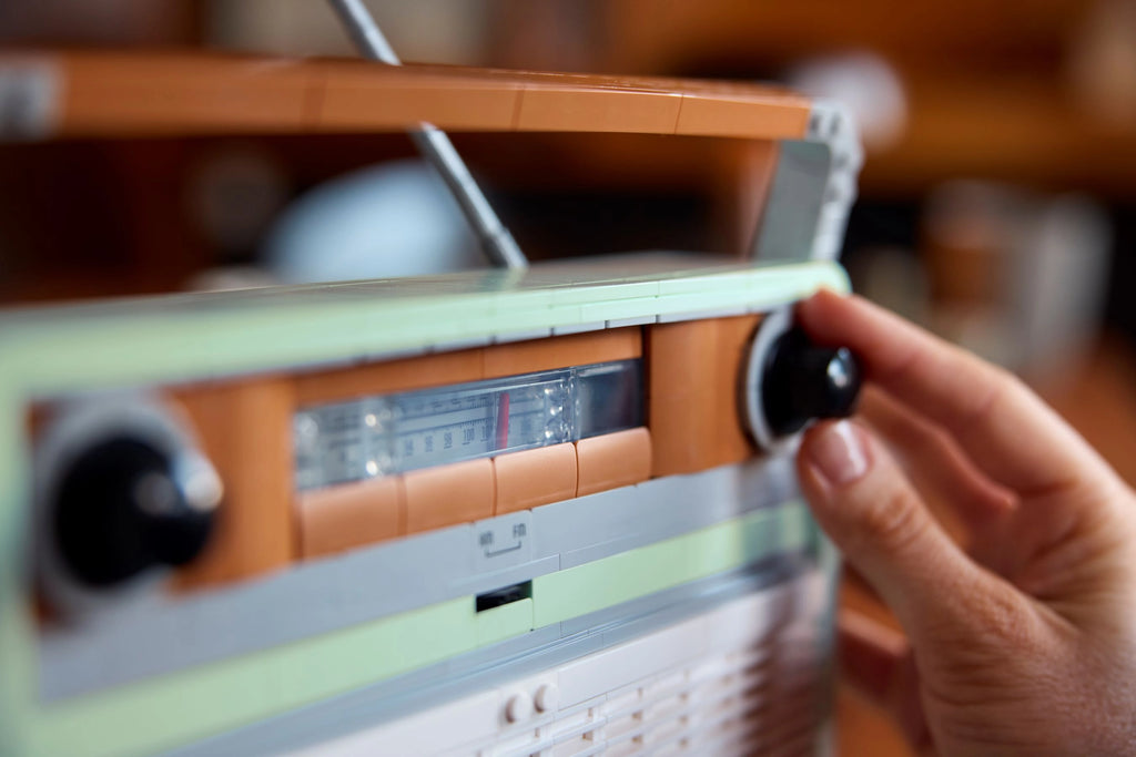 Rádio Retrô – 906 peças