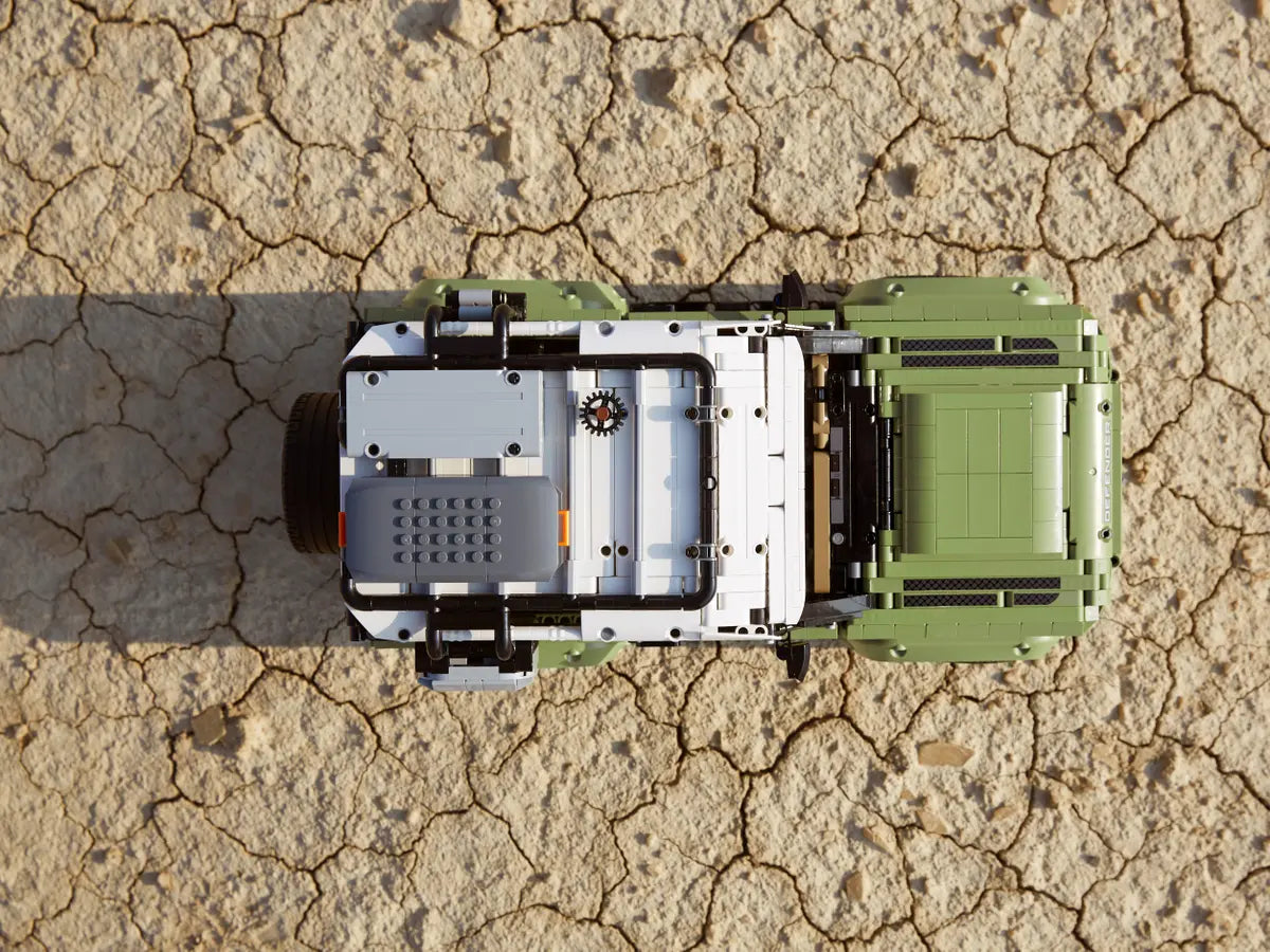 Land Rover Defender – 2573 Peças