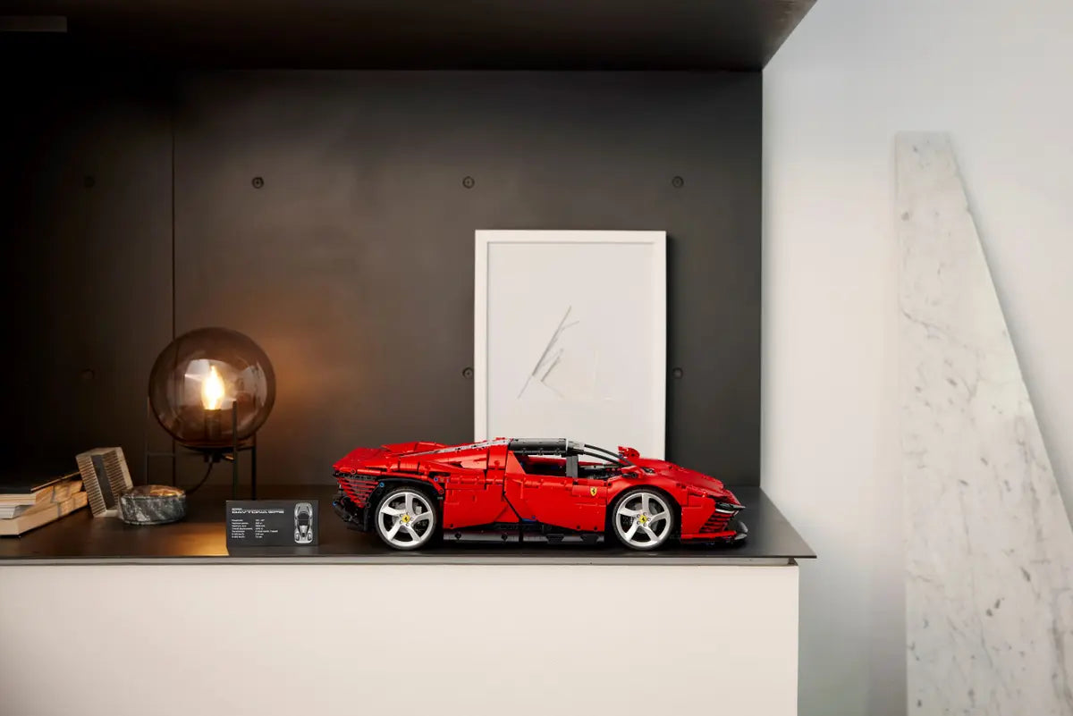 Ferrari Daytona SP3 - 3778 Peças