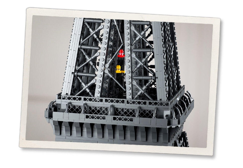 Torre Eiffel – 10001 peças