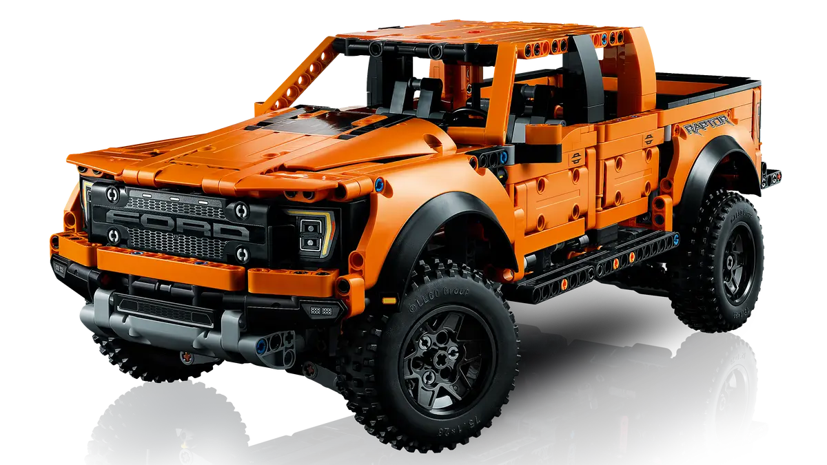 Ford® F-150 Raptor – 1379 Peças
