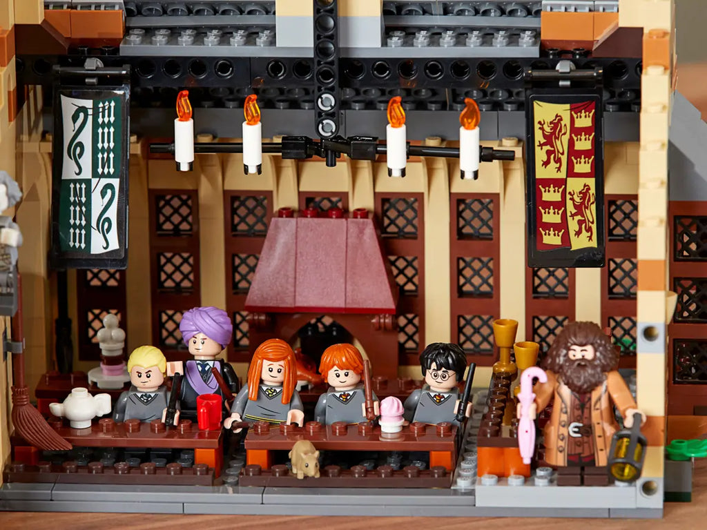 O Grande Salão de Hogwarts – 878 peças